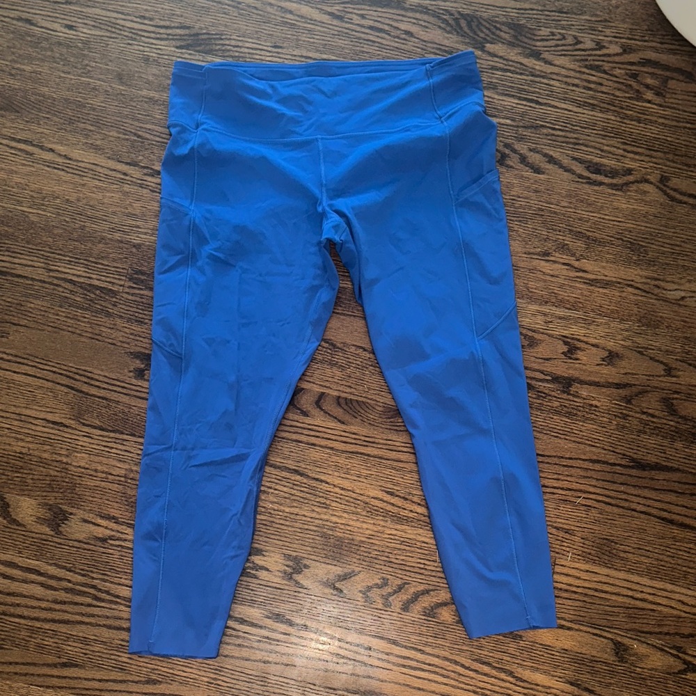 EUC Lululemon Athletica Royal Blue Leggings SIZE 16